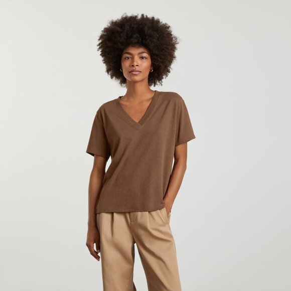 Everlane V-Neck Hemp Tee Size M in Espresso - Picture 1 of 6